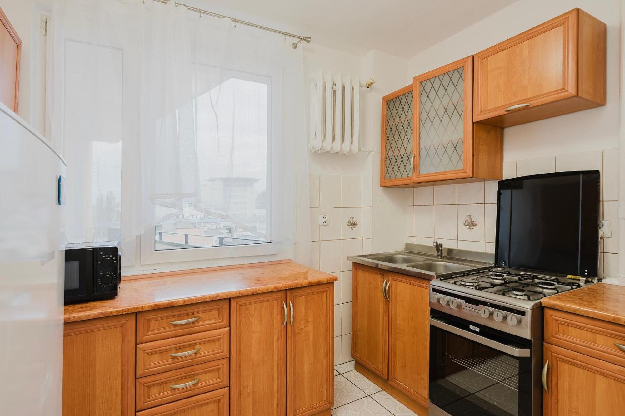 Apartment 2 *