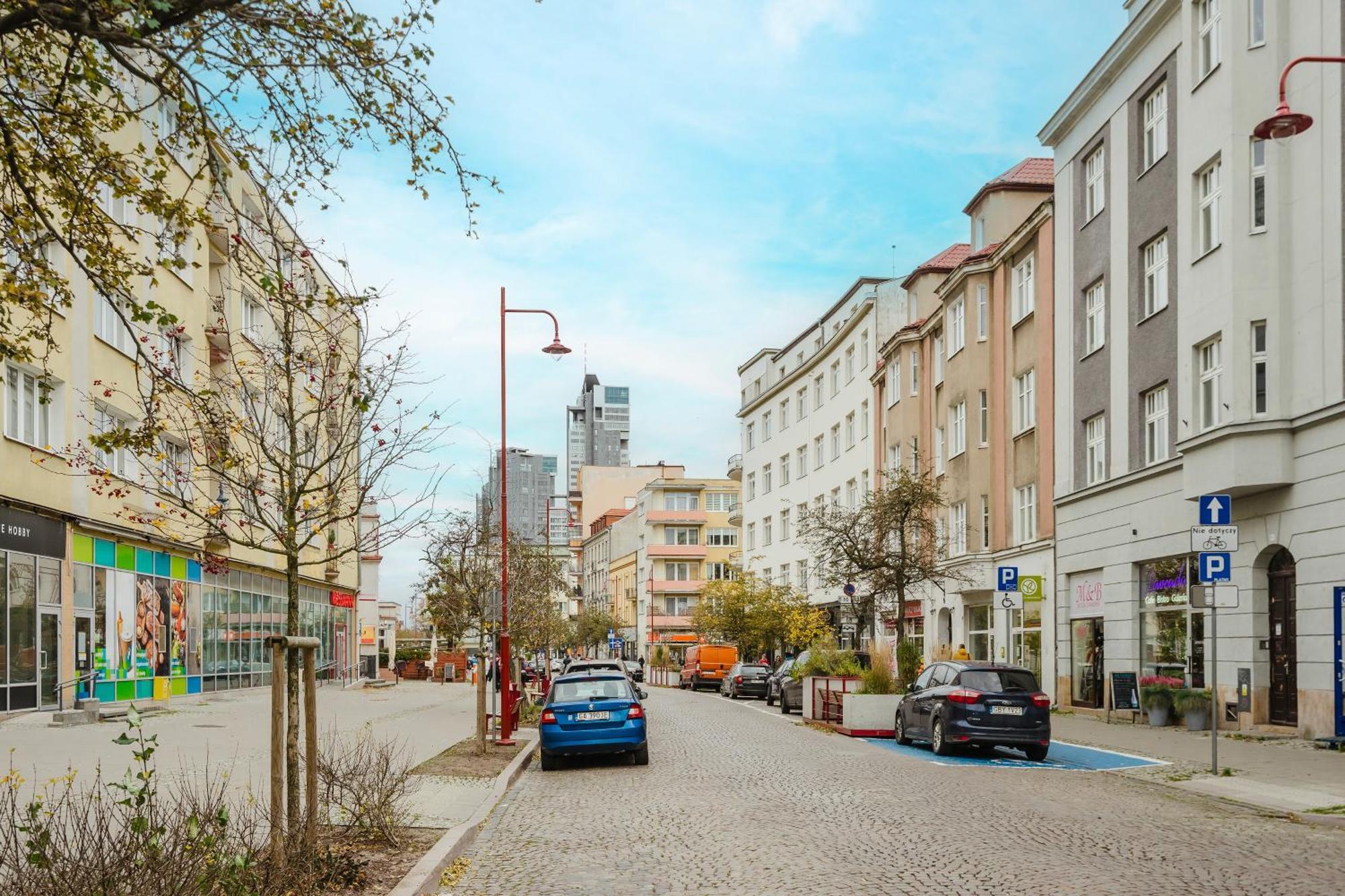 2 * Gdynia